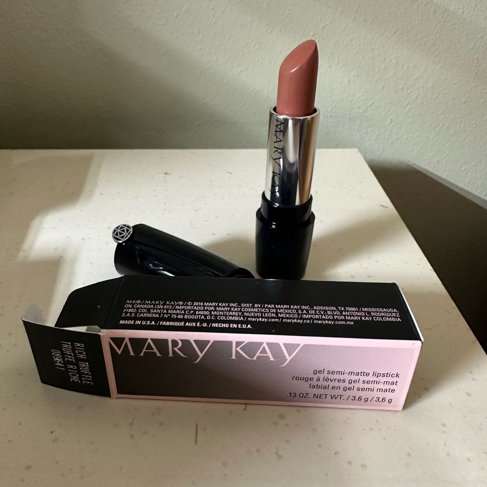 Mary Kay Gel Semi-Matte Lipstick - Rich Truffle